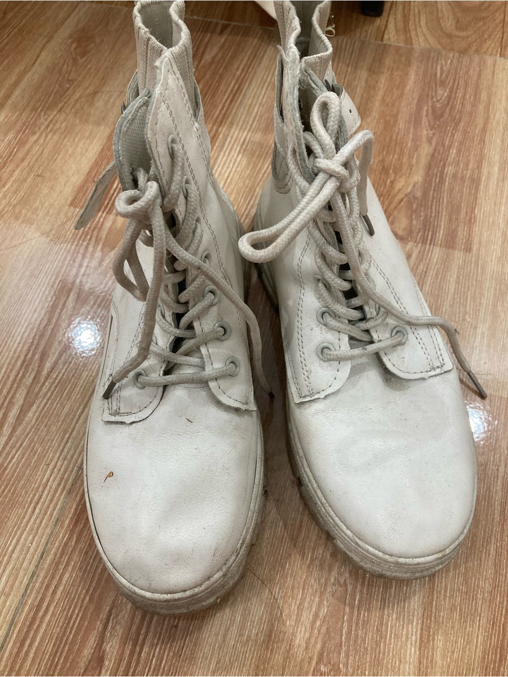 Neutral Off-White Lace-Up Ankle Boots for Men